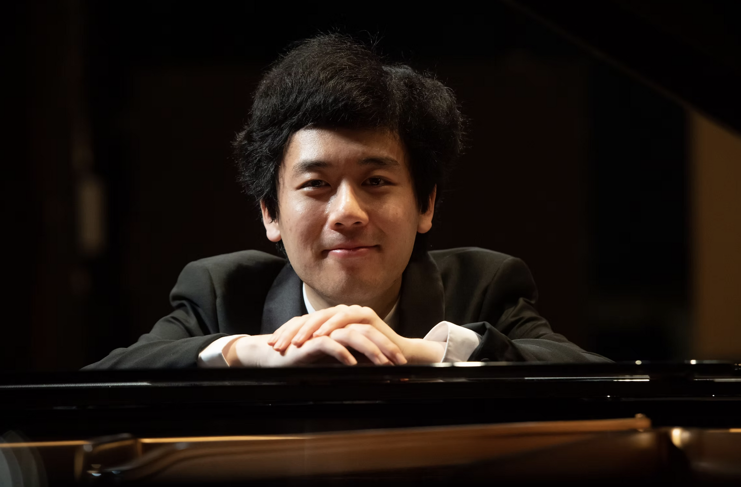 Yuanfan Shines in Manchester with a Successful Piano Concert